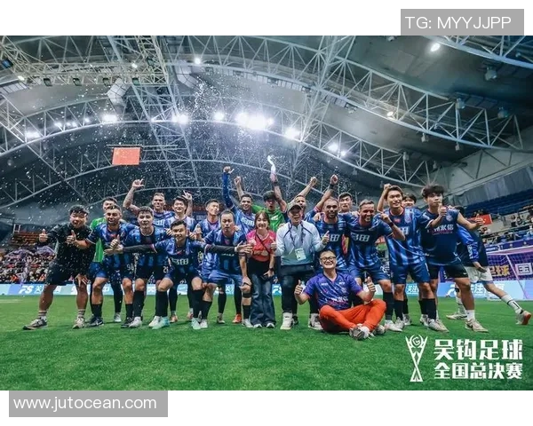 芜湖迎来香港足球明星助力地方足球发展与交流活动